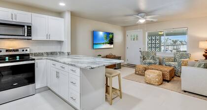 Turtle Cove at Siesta Dreams - private 2BR, 1BA apartment near Fort Myers Beach!