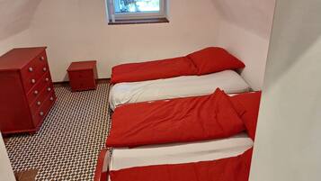 2 Schlafzimmer, Bügeleisen/Bügelbrett, WLAN, Bettwäsche