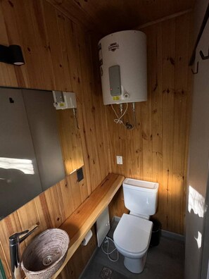 Towels, soap, toilet paper