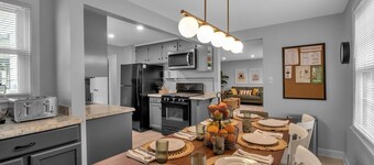 Family Home, King Beds, EV Charger, WFH, AC