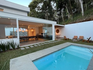 Piscina externa