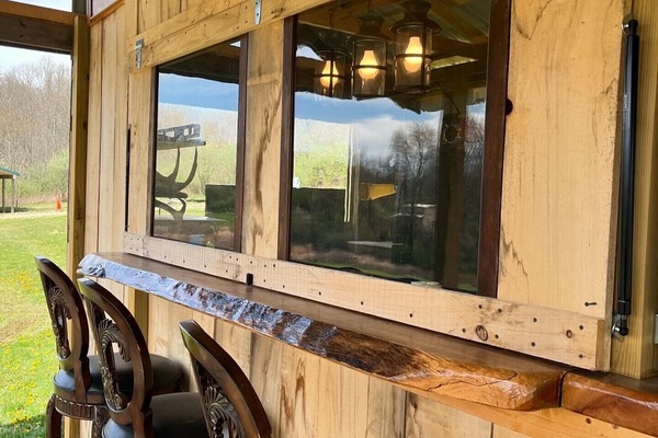 Superior Cabin, 1 Bedroom | Private kitchen