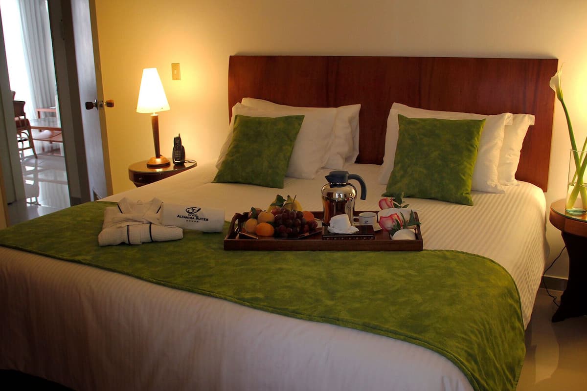 Premium bedding, minibar, in-room safe, desk