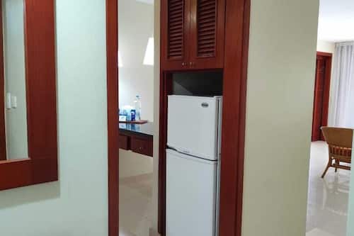 Deluxe Room, City View