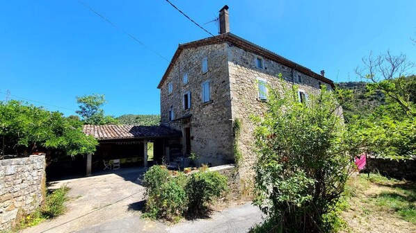 Extérieur