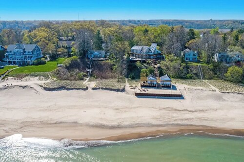 Blue Laguna Cottage - Private Beach 5 min - Riverfront - Kayaks