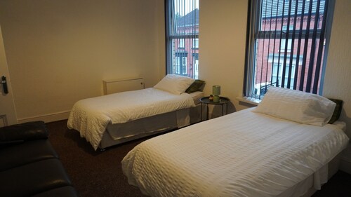 Spacious  two-bedroom flat 400yards from Anfield Stadium..
