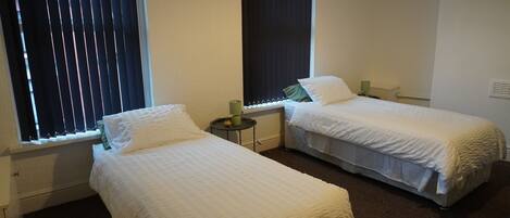 2 habitaciones, wifi y ropa de cama