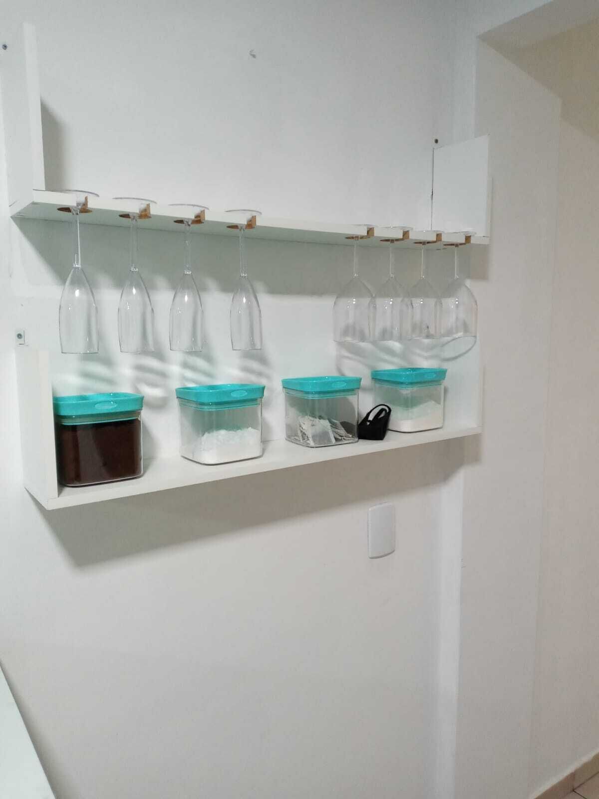 Espaço de trabalho para notebook, Wi-Fi de cortesia