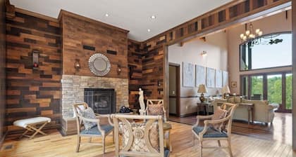 Mountain Mansion near Blue Ridge 25 acres & 14,400 SQFT