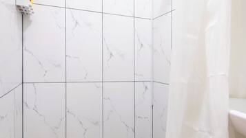 Standard Double or Twin Room, 2 Double Beds | Bathroom | Shower, towels, soap, shampoo