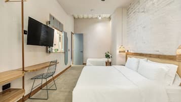 Studio Suite (102) | Television