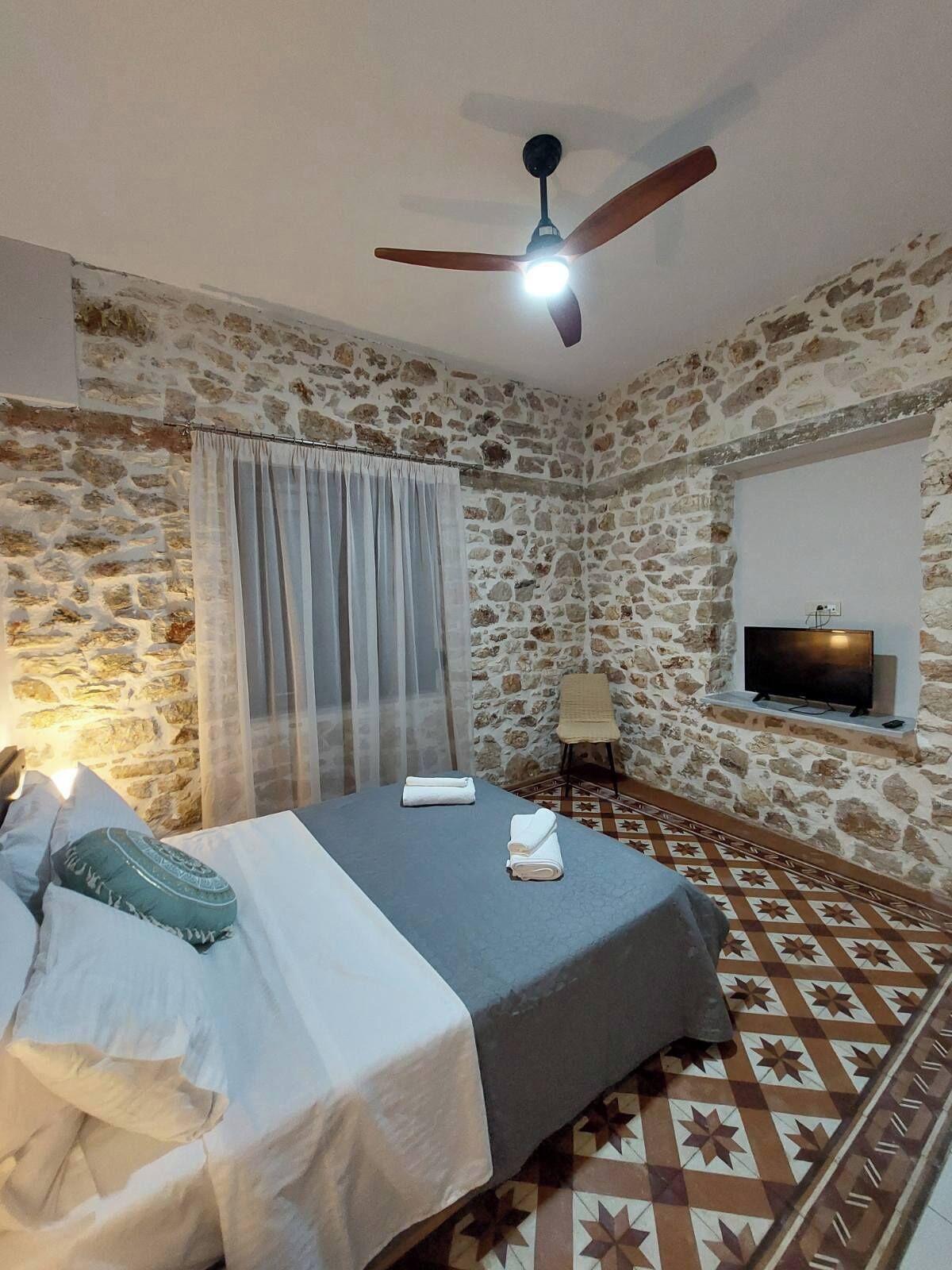 2 sovrum, strykjärn/strykbräda, wi-fi och sängkläder