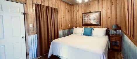 1 chambre, fer et planche à repasser, lit parapluie, Wi-Fi gratuit