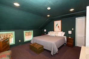 1 bedroom, desk, iron/ironing board, travel cot