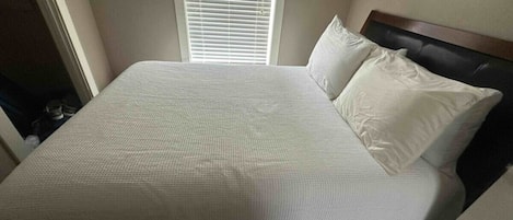 2 bedrooms, iron/ironing board, travel crib, free WiFi