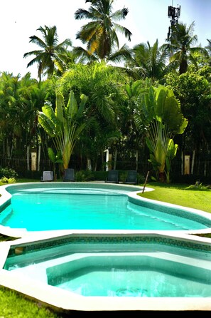 Outdoor pool - Villas Mares (Las Terrenas)