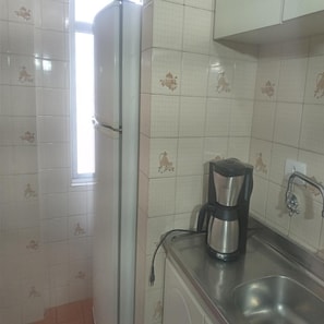 1 bedroom, desk, laptop workspace, free WiFi