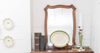 Classic Lakeside Cottage Masters Rental