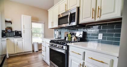 Charming Downtown Fort Mill Home w/ Large Backyard