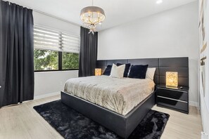 3 soveværelser, skrivebord, strygejern/strygebræt, gratis Wi-Fi