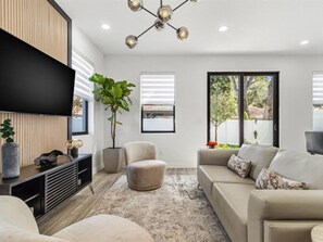 Smart-TV og filmbibliotek