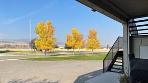 Terrace/patio - The Retreat -  Ennis, Montana and the heart of Madison Valley. Fishing Paradise. (Madison County)