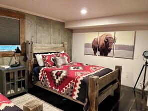 1 bedroom, iron/ironing board, travel cot, WiFi - Mountain View Retreat, Mountain View Retreat (Madison County)