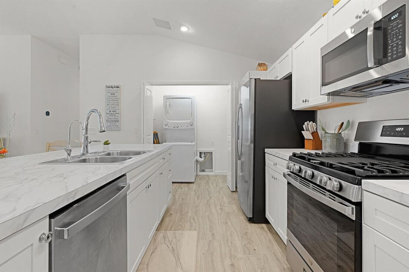 Microwave, oven, stovetop, dishwasher