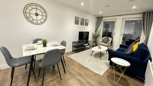 Apartment | Tempat makan
