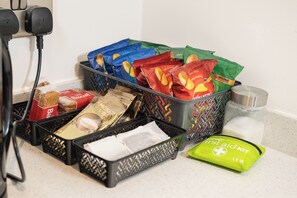 Apartment | Dining - Bed2bathroom - 10minutes From Citycentre & Quays (Salford)