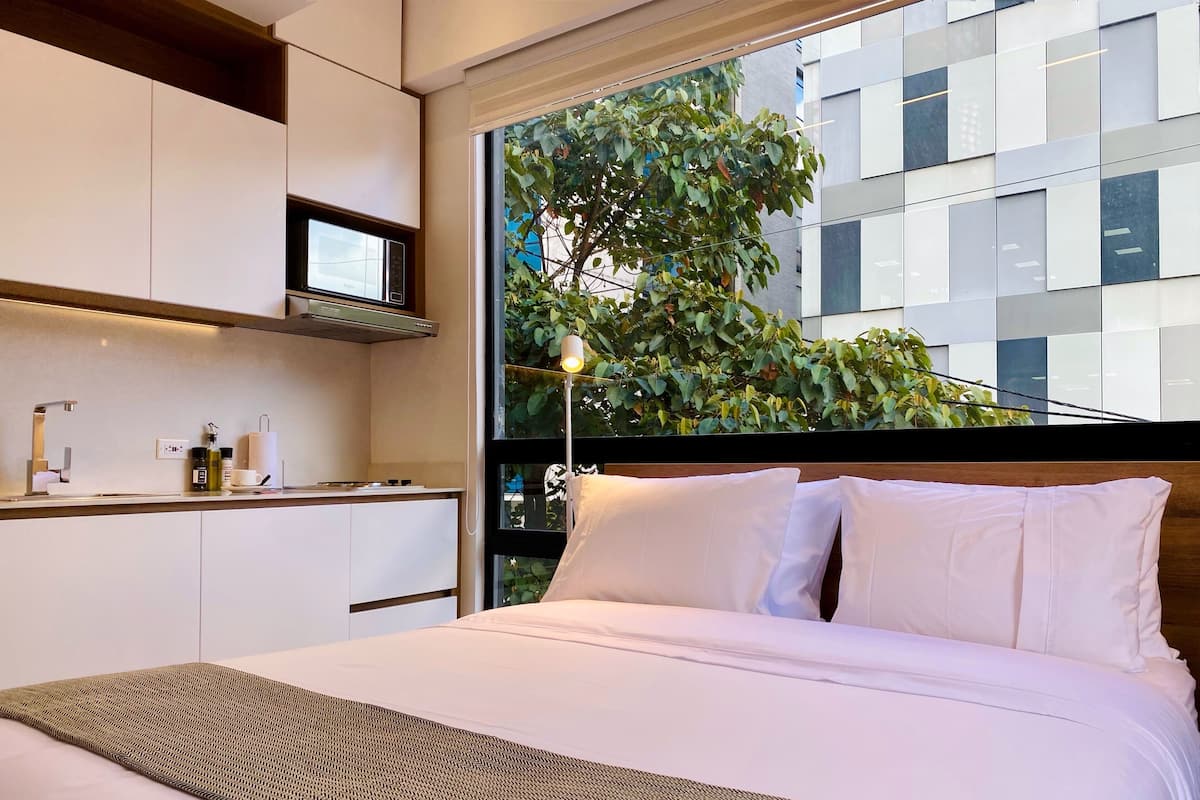 1 bedroom, iron/ironing board, free WiFi, bed sheets