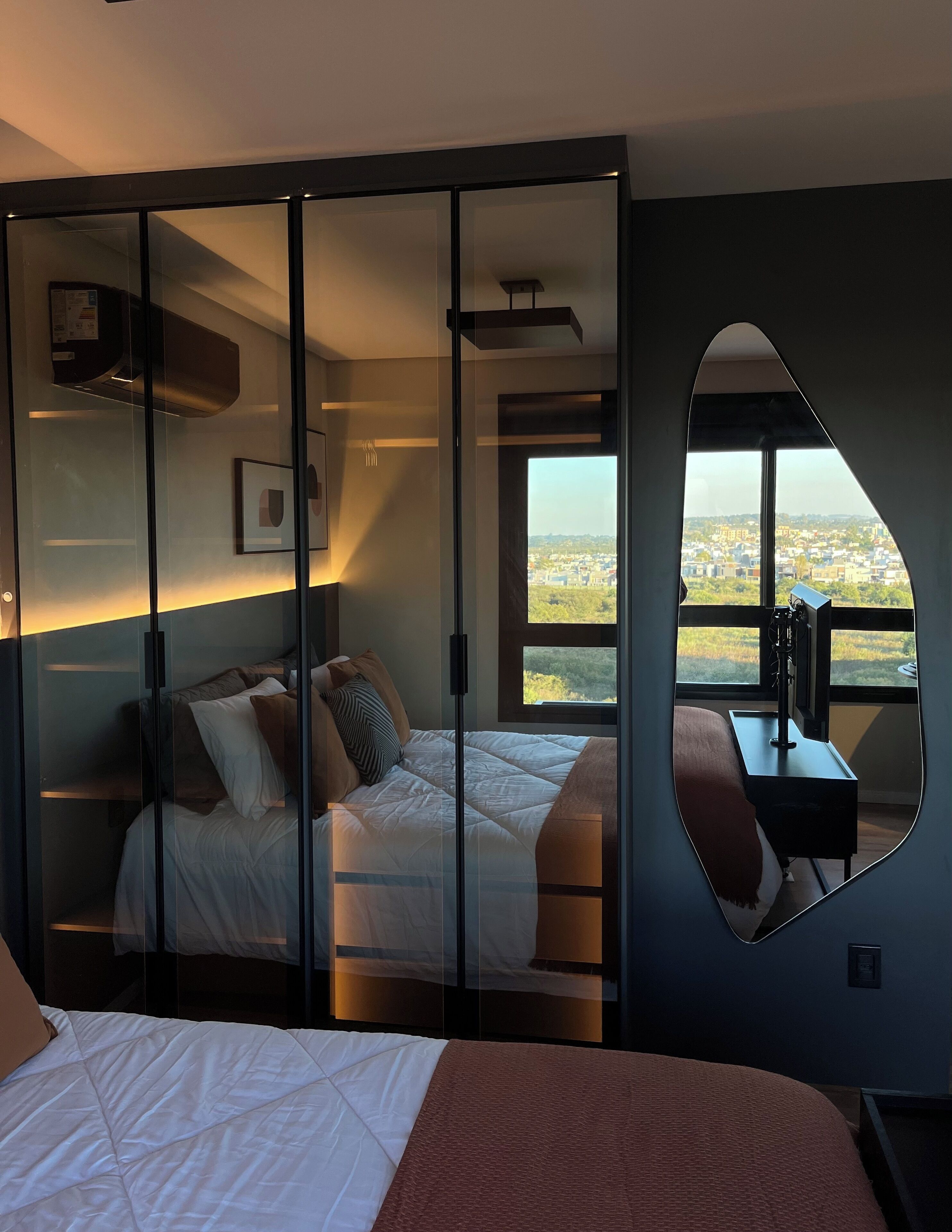 1 غرفة نوم ومكواة/لوح كي وواي فاي وملاءات أسرّة