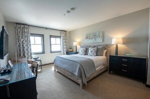 2 bedrooms, iron/ironing board, travel cot, free WiFi