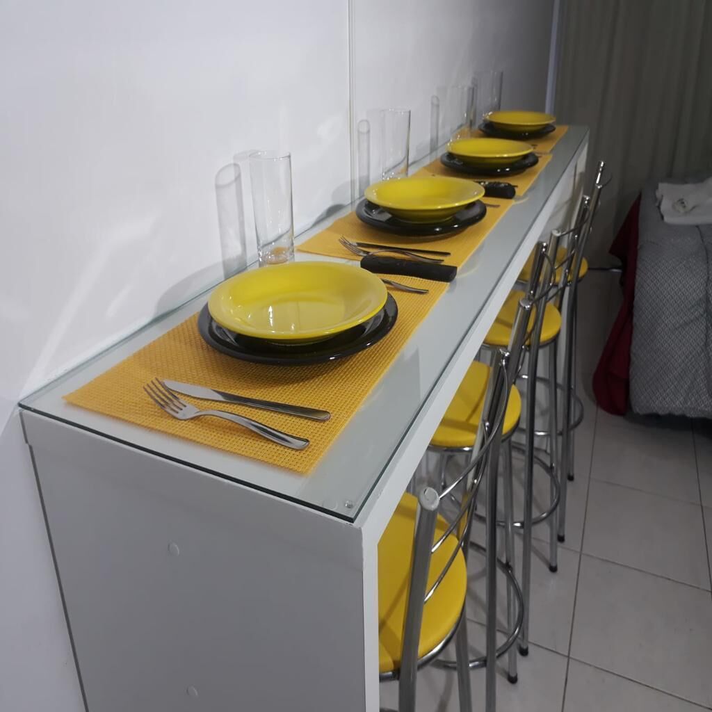 1 habitación, espacio para trabajar con laptop y wifi gratis 