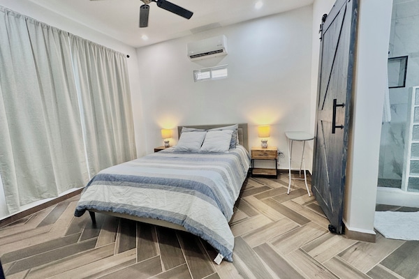 1 Schlafzimmer, Bügeleisen/Bügelbrett, kostenloses WLAN, Bettwäsche