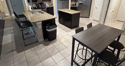 3-bedroom house in Frisco Near Little Elm