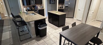 3-bedroom house in Frisco Near Little Elm