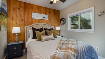 1 間睡房、熨斗/熨衫板、免費 Wi-Fi、床單