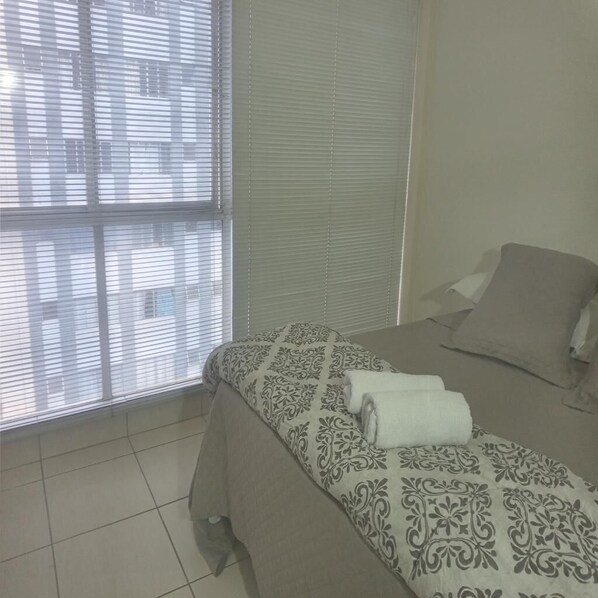 1 Schlafzimmer, laptopgeeigneter Arbeitsplatz, kostenloses WLAN