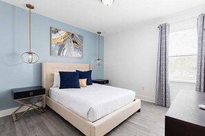 8 間睡房、熨斗/熨衫板、可攜式嬰兒床、Wi-Fi