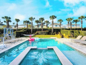 室外泳池、暖水池