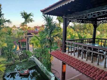 Terraza o patio. Villa Pleiku Pho