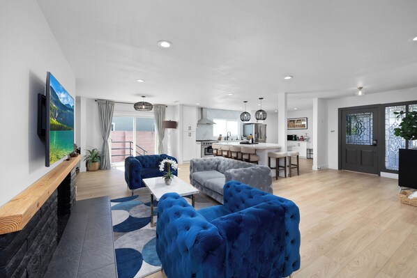 Smart TV, fireplace, table football