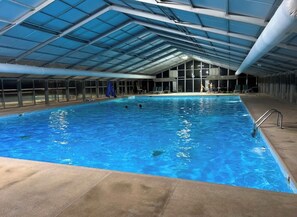 Pool - Riverfront Cabin — Hot Tub, Bar, & Fireplace (Ellijay)