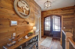Interior - Riverfront Cabin — Hot Tub, Bar, & Fireplace (Ellijay)