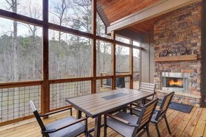 Outdoor dining - Riverfront Cabin! Hot Tub, Bar, & Fireplace; Family Friendly; Fire Pit (Ellijay)