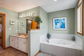 Shower, towels