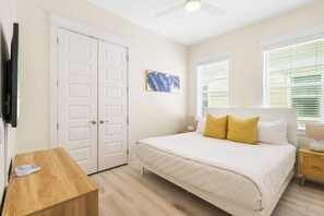 3 bedrooms, iron/ironing board, travel cot, free WiFi