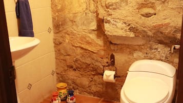 Comfort Room | Bathroom